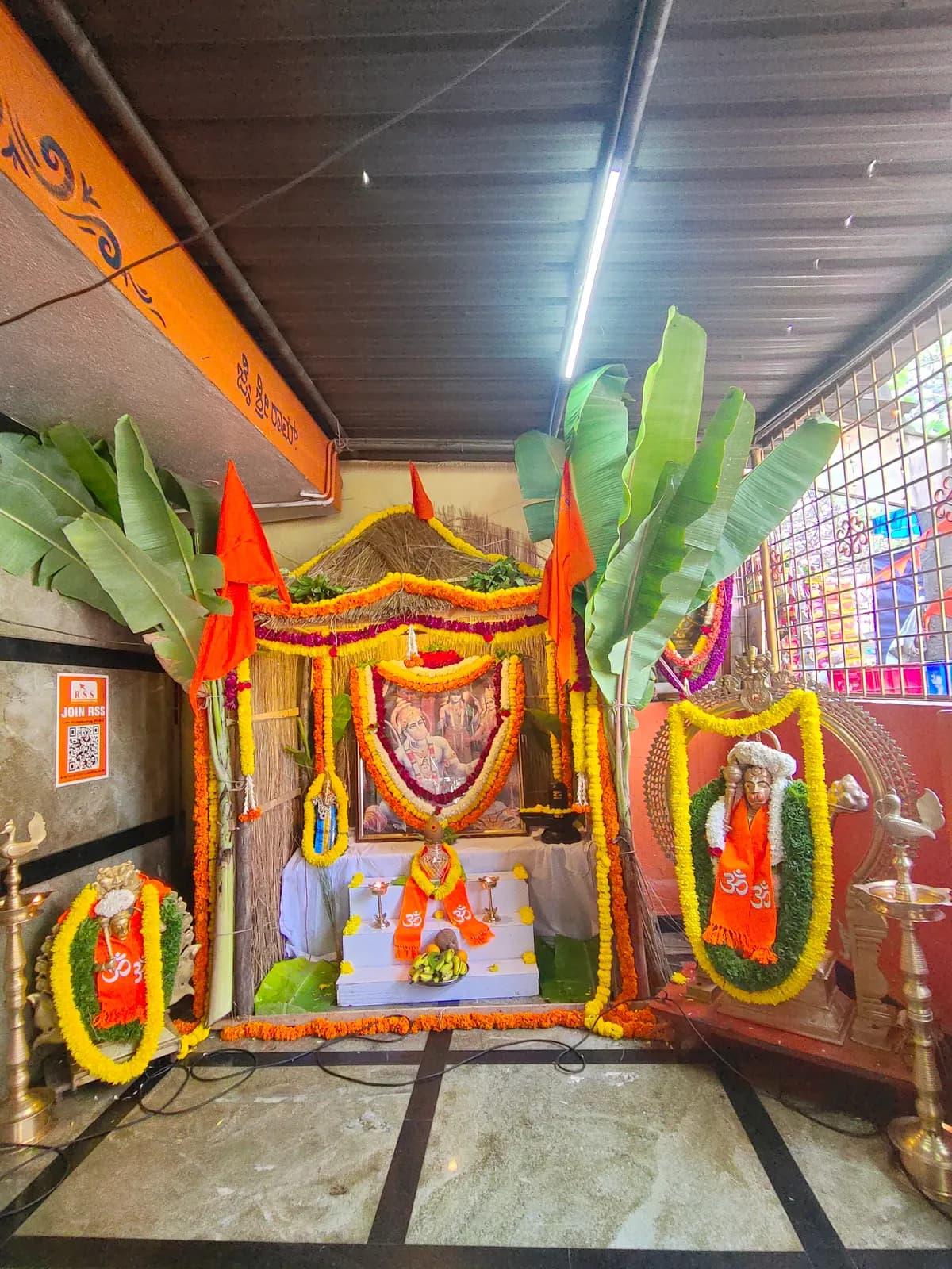 Vehicle Puja performed at home in Mathikere, Bangalore by a Gopuja Vedic pandit