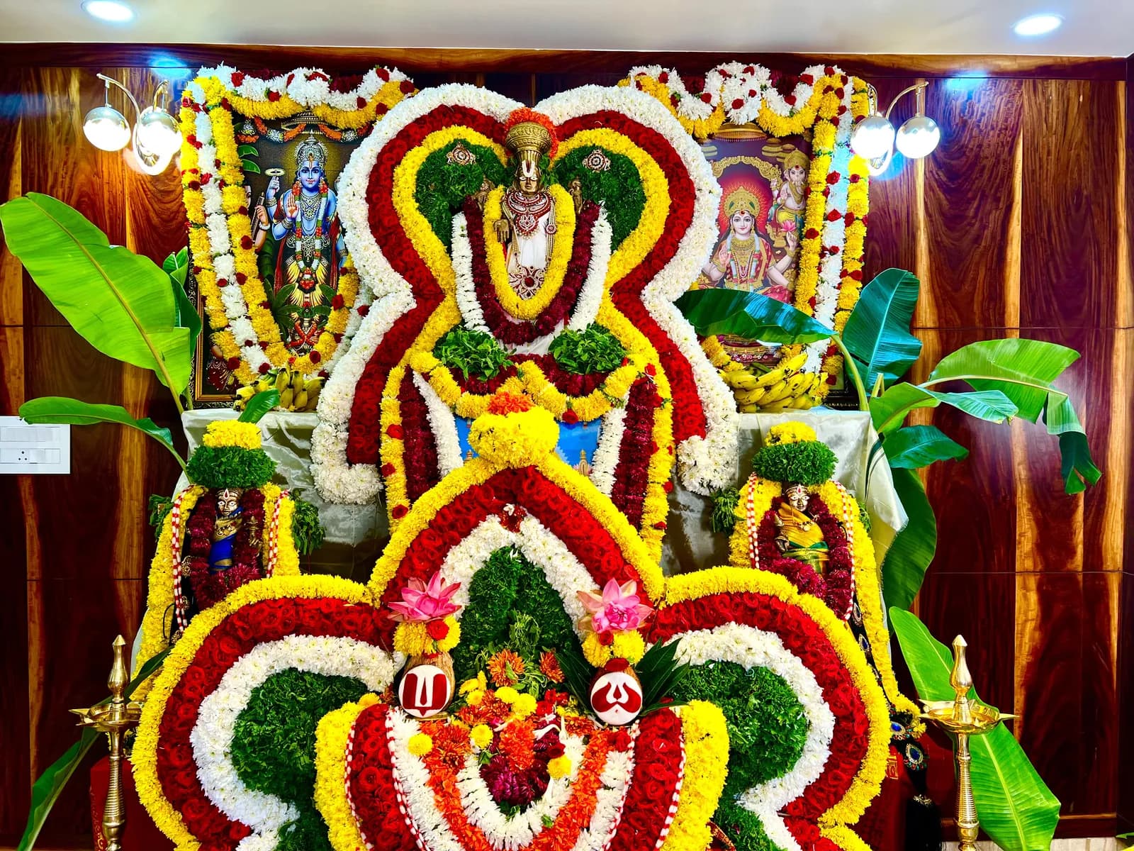 Vastra Dana performed at home in Kogilu, Bangalore by a Gopuja Vedic pandit
